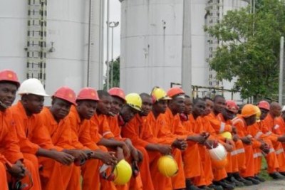 (Photo d'Archives)Des employés au Nigeria.