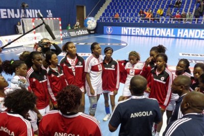 L'équipe d'Angola au Mondial de Handball 2013 dame à la Serbie