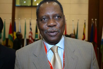 Le président de la confédération africaine de football (CAF), Issa Hayatou