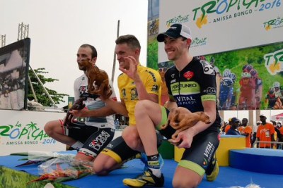Cyclisme / Tropicale Amissa Bongo - Hutarovich (en jaune) gagne, Petit sacré
