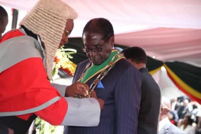 President Mugabe and Chief Justice Godfrey Chidyausiku in 2013 (file photo).