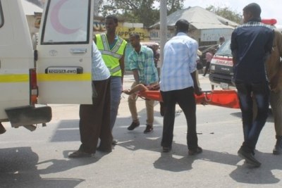Several people have been killed in an assault on a police base in the Somali capital, Mogadishu.