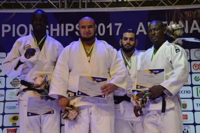 Médaille d'or Nadjib Temmar (Algérie) au Championnat d'Afrique de Judo