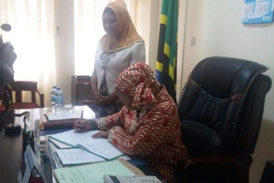 Ms Mghwira was sworn in as the new Kilimanjaro Regional Commissioner by President John Magufuli at the State House on Monday.