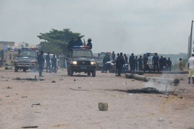 Security forces waiting in Kinshasa during demonstrations in the Democratic Republic of Congo on 19 and 20 December 2016.