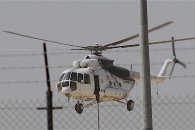 Un hélicoptère militaire