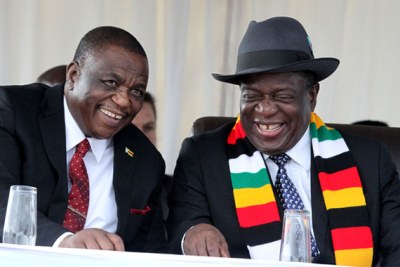Vice President Constantino Chiwenga, left, and President Emmerson Mnangagwa (file photo).