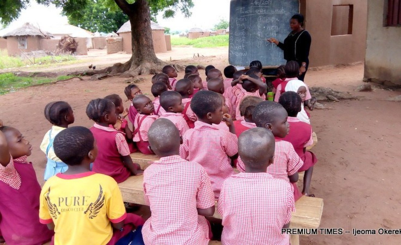 Nigeria Inside Plateau Primary Schools Where Pupils Learn Under Trees
