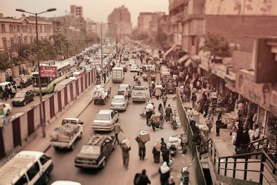 Vue aérienne d'une rue du Caire.