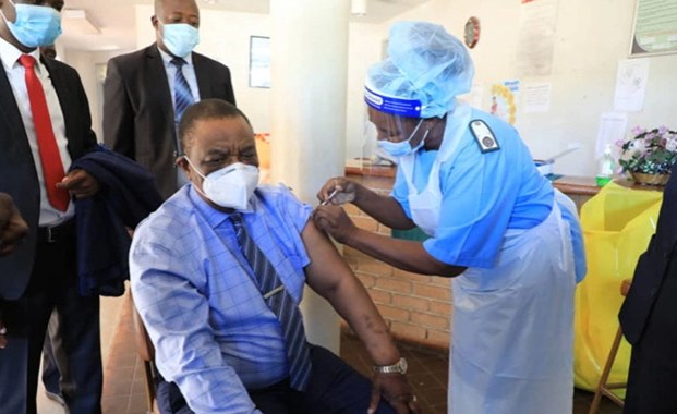 Zimbabwe: Govt Introduces Forced Vaccination for Civil Servants