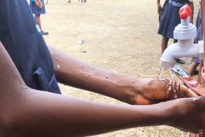 Washing hands helps to prevent the spread of cholera (file photo).