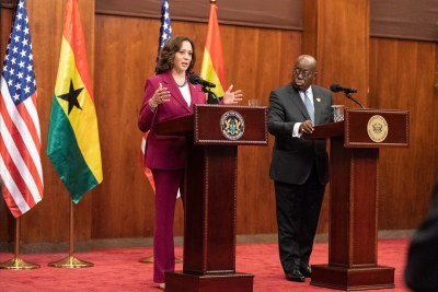 Le vice-président des États-Unis Kamala Harris avec le président ghanéen Nana Akufo-Addo, le 27 mars 2023.