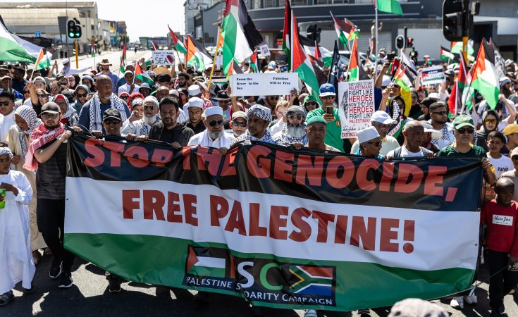 South Africa: Thousands March in Cape Town, Call for Ceasefire in Gaza -  allAfrica.com