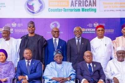 Sommet africain sur le terrorisme et la contrebande d’armes en présence de chefs d’Etats, de représentants d’organisations internationales à Abuja